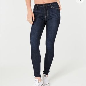Hollister Skinny Jeans